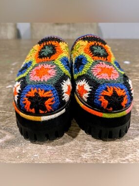FARM RIO
Black Colorful Crochet Platform Mule In Multi . Like new.